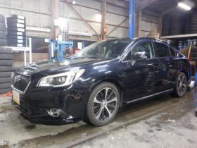 レガシィ　B4 2.5 リミテッド 4WD　本州仕入　4WD　ナビ　フルセグTV バックカメラ　Bluetoothオーディオ　ETC　エンスタ　全席シートヒーター　革シート　パワーシート　LEDヘッドライト　フォグランプ　パドルシフト　プッシュスタート 2500