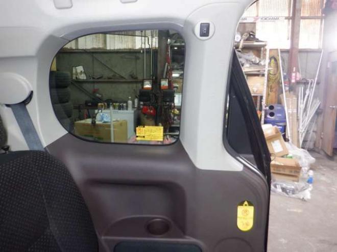 ポルテ1.5 F 4WD　本州仕入・ナビ・TV・Bカメラ・B/T・スマートキー・プッシュスタート・パワスラ・フォグランプ・ライトレベライザー・社外AW・社外エンスタ 1500