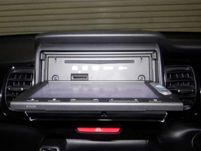 N-BOXカスタムG ターボ Lパッケージ 2トーンカラースタイル 4WD　本州仕入・後期型・ナビ・TV・Bカメラ・B/T・両側電動・クルコン・スマートキー・プッシュスタート・ターボ・HID・ベンチシート・フォグランプ・パドルシフト・前席シートヒーター・純正AW 660