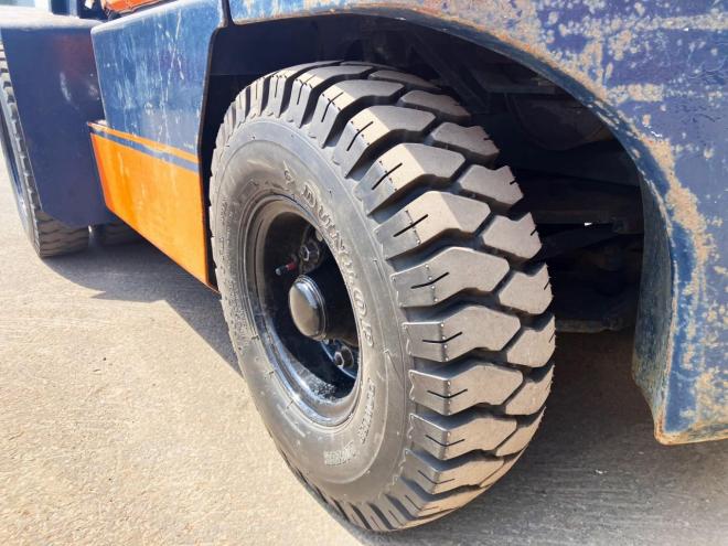 フォークリフトトヨタ　中古　5FG25　回転付