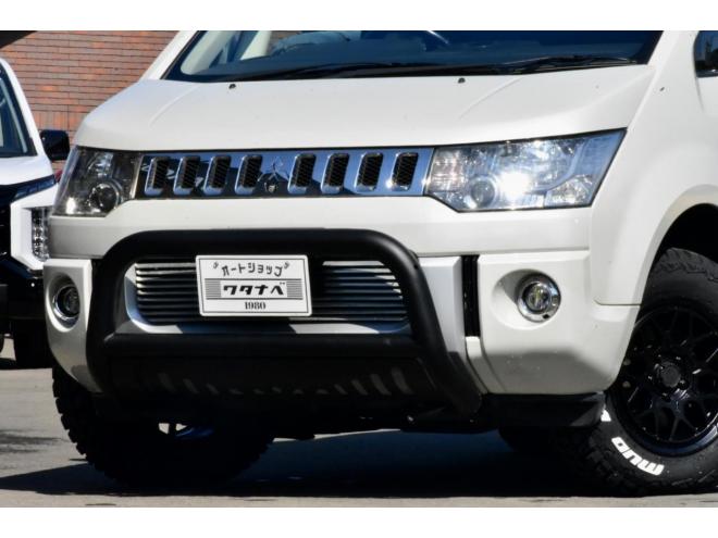 デリカD:5　4WD　Dプレミアム　本州仕入　ワンオーナー　新品タイヤ／１６インチアルミ　社外電動ステップ（両側）　パワーバックドア　ロックフォードサウンド