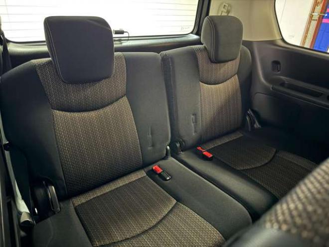 セレナ2.0 ハイウェイスター Vセレクション+Safety アドバンストセーフティ パッケージ 4WD　両側Pスライド　ナビ　TV　Bluetooth 2000
