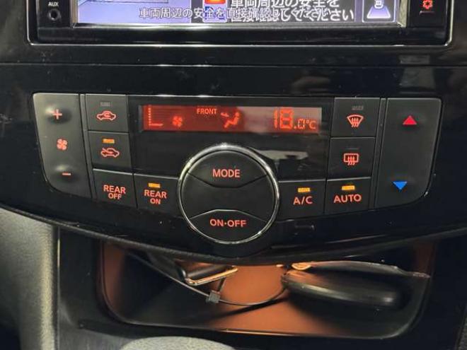セレナ2.0 ハイウェイスター Vセレクション+Safety アドバンストセーフティ パッケージ 4WD　両側Pスライド　ナビ　TV　Bluetooth 2000