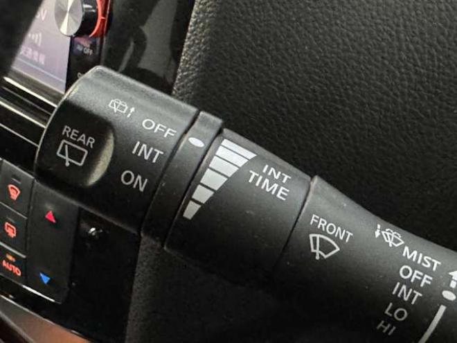 セレナ2.0 ハイウェイスター Vセレクション+Safety アドバンストセーフティ パッケージ 4WD　両側Pスライド　ナビ　TV　Bluetooth 2000