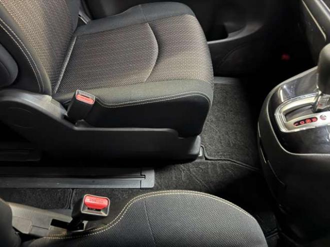 セレナ2.0 ハイウェイスター Vセレクション+Safety アドバンストセーフティ パッケージ 4WD　両側Pスライド　ナビ　TV　Bluetooth 2000