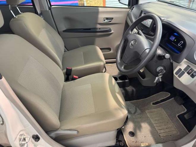 ミライース Xf メモリアルエディション 4WD　Egスターター 660