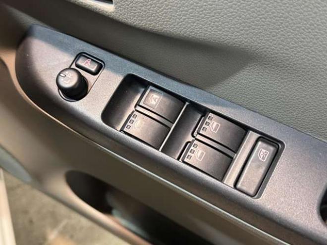 ミライース Xf メモリアルエディション 4WD　Egスターター 660
