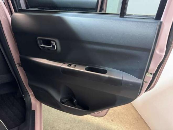 ムーヴコンテL VSII 4WD　アイドリングストップ　ナビ　TV　Bluetooth 660