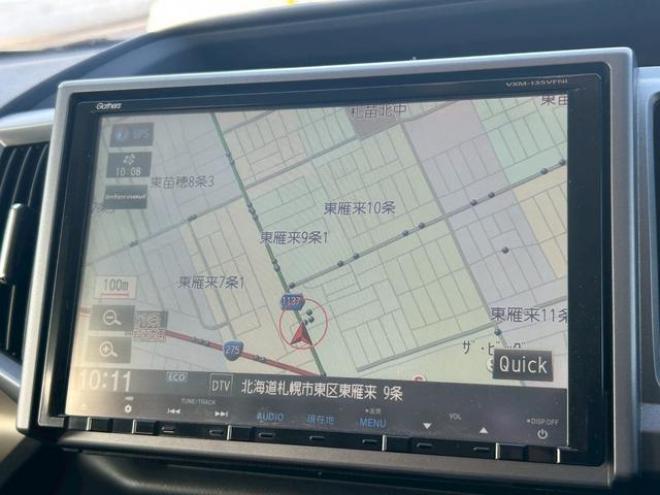 ステップワゴンスパーダ Ｚ　４ＷＤ　ナビ　テレビ　スマートキー　記録簿　メンテナンスノート　取扱説明書　オートエアコン　後席モニター　バックカメラ　両側パワースライドドア　ＥＴＣ 2WD 2000 5Dr