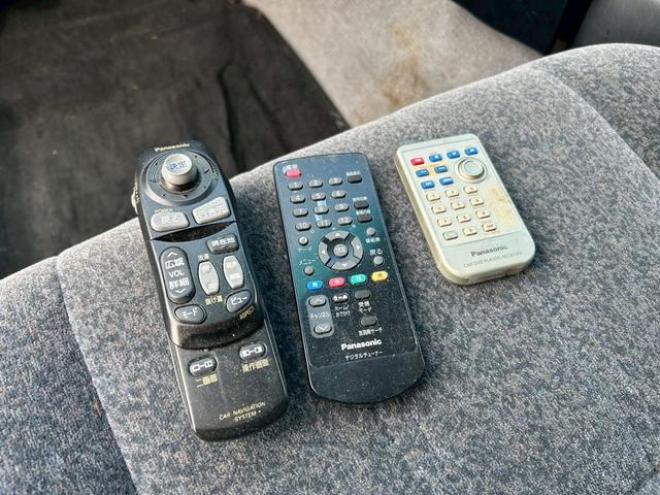 クラウンロイヤルサルーンＦｏｕｒ　キーレス　エアコン　ＡＢＳ　パワーシート　テレビ　オートクルーズコントロール　ＥＴＣ 2WD 3000 4HTDr