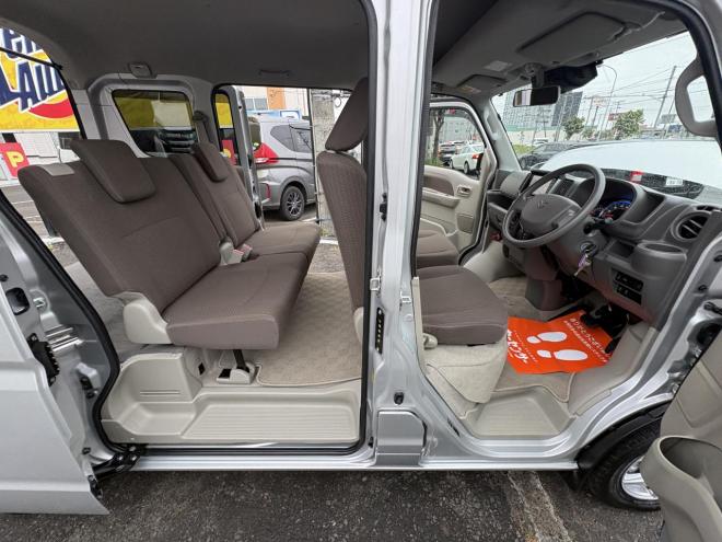 エブリイEVERY VAN 4WD JION TURBO　TURBO 寒冷地仕様　リアヒーター　ディアルカメラブレーキアシスト　フルセグナビ　バックカメラ　BT　VSC　AUTOライト　ETC バイザー　全磨き済み　エンジンオイル交換　ATF交換 4WD 660 ５Dr