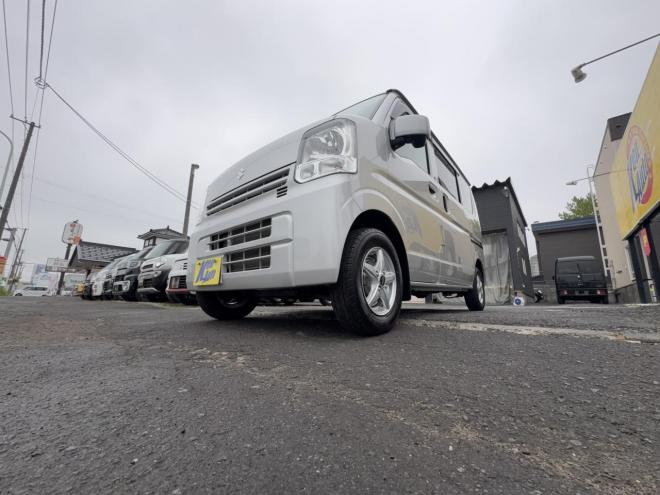 エブリイEVERY VAN 4WD JION TURBO　TURBO 寒冷地仕様　リアヒーター　ディアルカメラブレーキアシスト　フルセグナビ　バックカメラ　BT　VSC　AUTOライト　ETC バイザー　全磨き済み　エンジンオイル交換　ATF交換 4WD 660 ５Dr