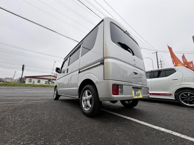 エブリイEVERY VAN 4WD JION TURBO　TURBO 寒冷地仕様　リアヒーター　ディアルカメラブレーキアシスト　フルセグナビ　バックカメラ　BT　VSC　AUTOライト　ETC バイザー　全磨き済み　エンジンオイル交換　ATF交換 4WD 660 ５Dr