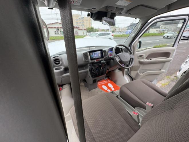 エブリイEVERY VAN 4WD JION TURBO　TURBO 寒冷地仕様　リアヒーター　ディアルカメラブレーキアシスト　フルセグナビ　バックカメラ　BT　VSC　AUTOライト　ETC バイザー　全磨き済み　エンジンオイル交換　ATF交換 4WD 660 ５Dr