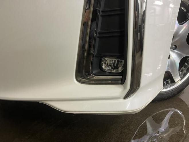 アルファードＳタイプゴールドⅡ　後期型　禁煙車　ＷＥＤＳ２０インチＡＷ　社外１７ＡＷ＋スタッドレスタイヤ　シーケンシャルウィンカー　ドラレコ付デジタルルームミラー　両側パワースライドドア　パワーバックドア　純正フリップダウンモニター 4WD 2500 5Dr