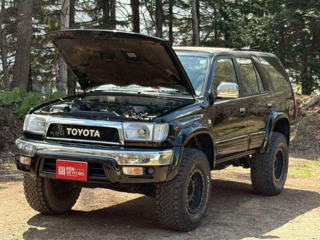 ハイラックスサーフ2.7 SSR-X Vセレクション 4WD　社外ナビ　バックカメラ　リフトアップ　社外アルミホイール　エアコン　ETC　ドライブレコーダー　パワステ　パワーウィンドウ　ABS　キーレスエントリー　ルーフレール 2700