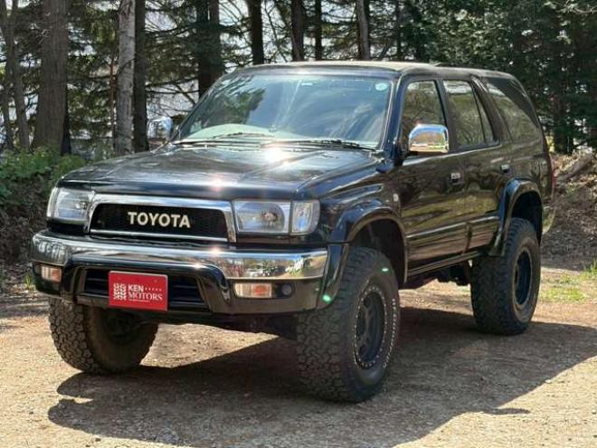 ハイラックスサーフ2.7 SSR-X Vセレクション 4WD　社外ナビ　バックカメラ　リフトアップ　社外アルミホイール　エアコン　ETC　ドライブレコーダー　パワステ　パワーウィンドウ　ABS　キーレスエントリー　ルーフレール 2700
