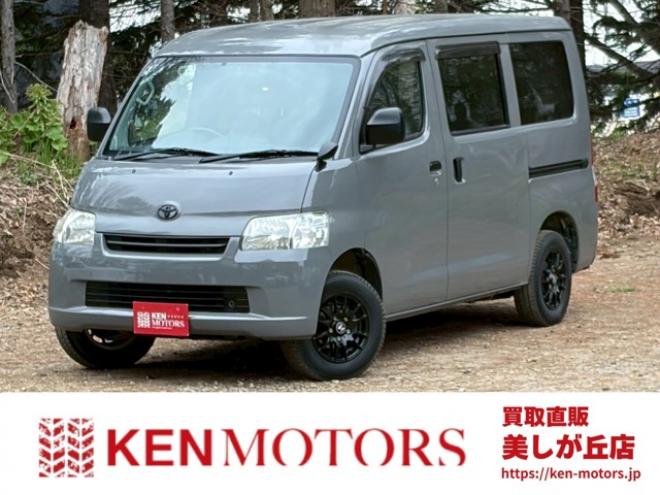 タウンエースバン1.5 GL 4WD　全塗装済　寒冷地仕様　社外ナビ　フルセグ　バックカメラ　ETC　キーレスエントリー　リアヒーター　パワステ　パワーウィンドウ　エアコン　ABS 1500