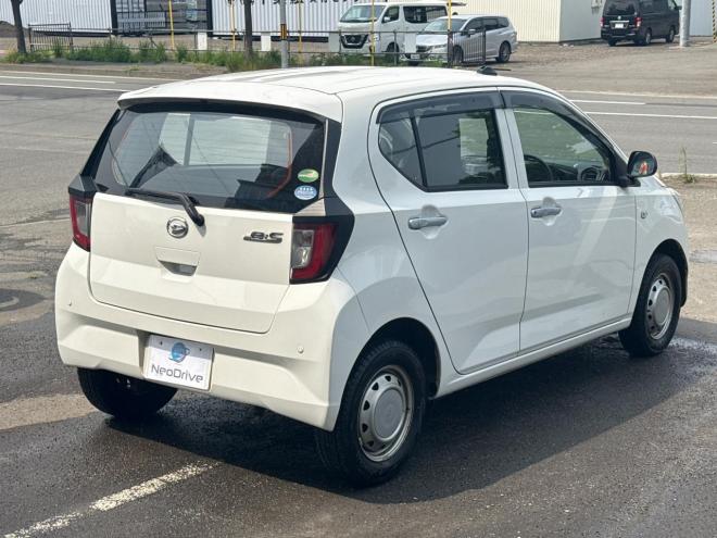 ミライース660X SAⅢ 4WD ローンが不安な方＜優遇ローン＞ 寒冷地仕様　スマートアシスト　アイドリングストップ 4WD 660 5Dr