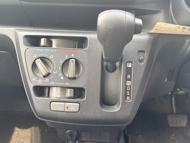 ミライース660X SAⅢ 4WD ローンが不安な方＜優遇ローン＞ 寒冷地仕様　スマートアシスト　アイドリングストップ 4WD 660 5Dr