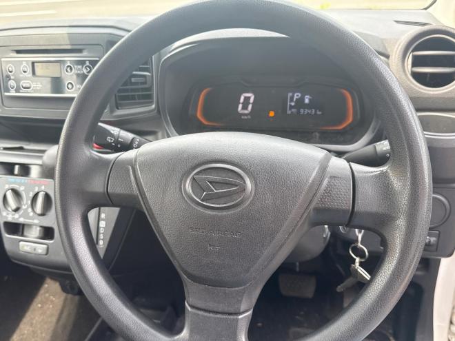 ミライース660X SAⅢ 4WD ローンが不安な方＜優遇ローン＞ 寒冷地仕様　スマートアシスト　アイドリングストップ 4WD 660 5Dr