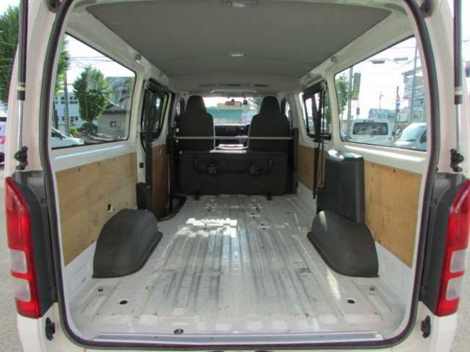 レジアスエース3.0 DX ロングボディ GLパッケージ ディーゼルターボ 4WD　社外ナビ/バックカメラ/フルセグTV/Bluetooth/ETC/ドライブレコーダー/LEDヘッドライト 3000