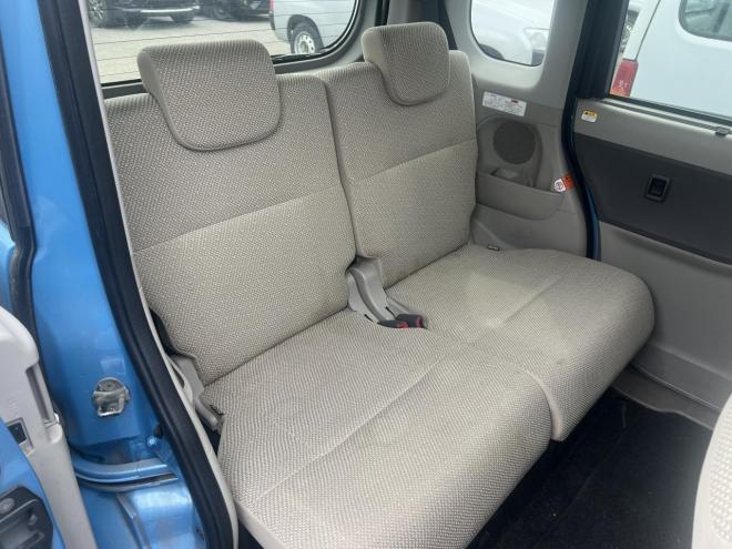タントL車検10/6両側スライドドア、スマートアシスト、アイドリングストップ、キーレス、オイル交換済み、CVT、タイミングチェーンエンジン 660 5Dr