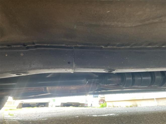 ワゴンRスティングレー　Ｔ　４ＷＤ　ＨＩＤ　スマートキー　シートヒーター　ＣＶＴ　盗難防止システム　ＡＢＳ　ＣＤ　アルミホイール　パドルシフト 2WD 660 5Dr