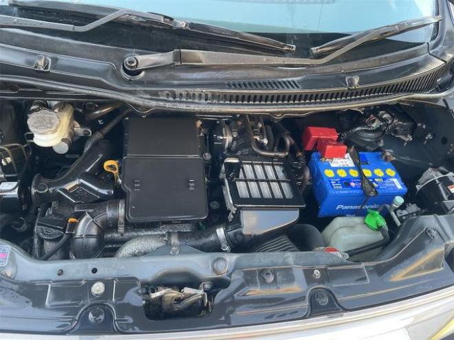 ワゴンRスティングレー　Ｔ　４ＷＤ　ＨＩＤ　スマートキー　シートヒーター　ＣＶＴ　盗難防止システム　ＡＢＳ　ＣＤ　アルミホイール　パドルシフト 2WD 660 5Dr