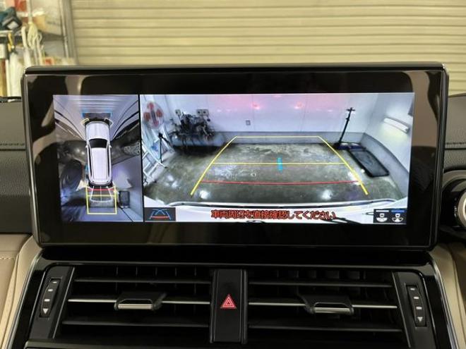 ランドクルーザーＺＸ　３００系　オーサーアラームセキュリティ　リアエンターテイメント　ＪＢＬサウンド　電動サンルーフ　ベージュレザー　モデリスタスポイラー　純正エンジンスターター　デジタルインナーミラー　全方位アラウンドビュー 4WD 3500 5Dr