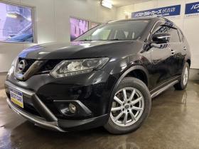 エクストレイル　２０Ｘ　ブラックエクストリーマＸ　本州仕入　禁煙車　寒冷地仕様　パワーバックドア　全方位アラウンドビューモニター　社外１７インチＡＷ　純正１７ＡＷ＋スタッドレスタイヤ付　純正ナビ　フルセグ地デジ　ＤＶＤ再生　Ｂｌｕｅｔｏｏｔｈ対応 4WD 2000 5Dr