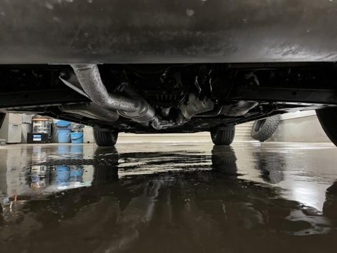 エクストレイル２０Ｘ　ブラックエクストリーマＸ　本州仕入　禁煙車　寒冷地仕様　パワーバックドア　全方位アラウンドビューモニター　社外１７インチＡＷ　純正１７ＡＷ＋スタッドレスタイヤ付　純正ナビ　フルセグ地デジ　ＤＶＤ再生　Ｂｌｕｅｔｏｏｔｈ対応 4WD 2000 5Dr