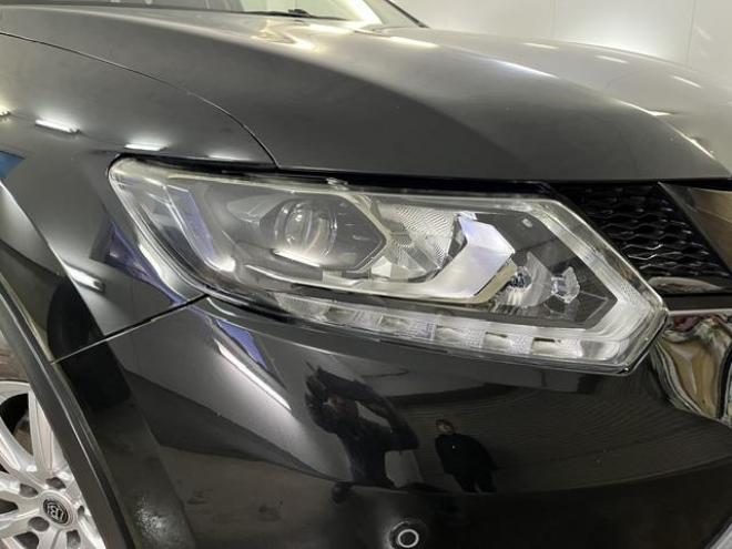 エクストレイル２０Ｘ　ブラックエクストリーマＸ　本州仕入　禁煙車　寒冷地仕様　パワーバックドア　全方位アラウンドビューモニター　社外１７インチＡＷ　純正１７ＡＷ＋スタッドレスタイヤ付　純正ナビ　フルセグ地デジ　ＤＶＤ再生　Ｂｌｕｅｔｏｏｔｈ対応 4WD 2000 5Dr