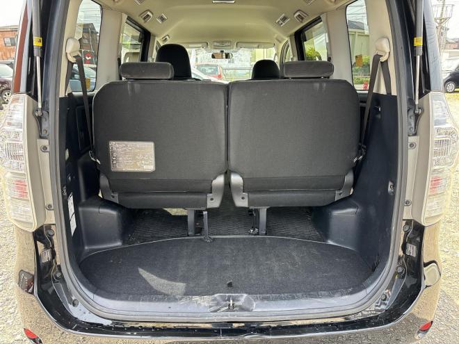 ヴォクシー2.0X Lエディション 4WD　ローンが不安な方＜優遇ローン＞1年保証　片側パワースライドドア 