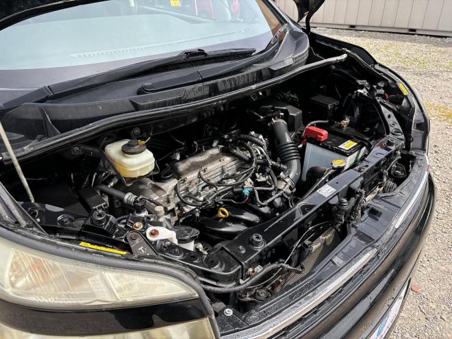 ヴォクシー2.0X Lエディション 4WD　ローンが不安な方＜優遇ローン＞1年保証　片側パワースライドドア 