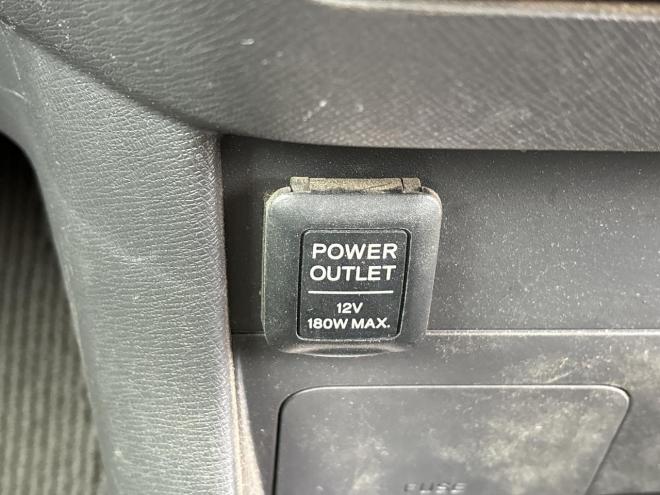 ステップワゴン2.0G 4WD　ローンが不安な方＜優遇ローン＞1年保証　両側スライドドア　社外オーディオ