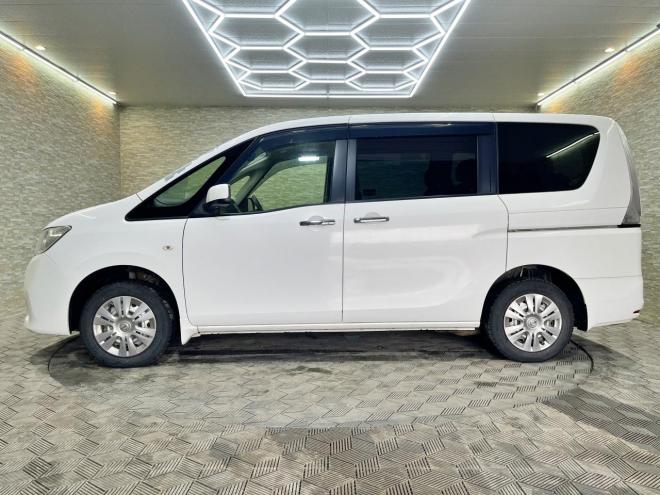 セレナ20S 4WD 5年保証 夏冬タイヤ 自社認証工場 車検整備2年付 寒冷地仕様 禁煙
