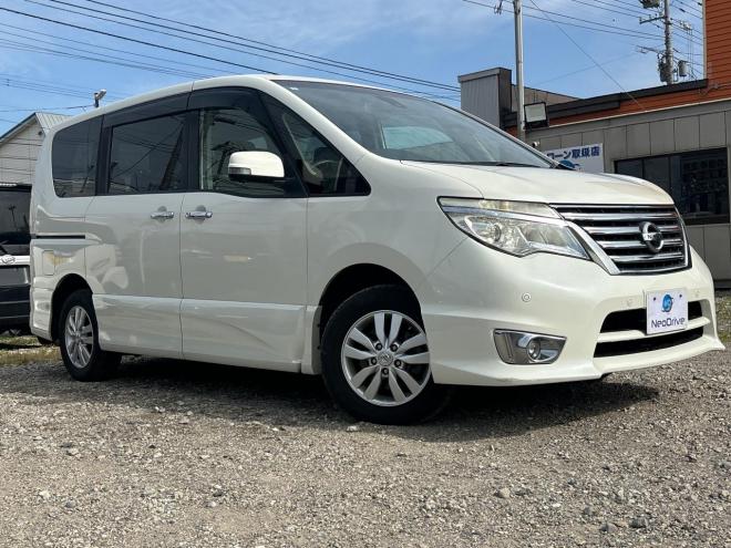 セレナ2.0HスターVセレクション+Safety 4WD　ローンが不安な方＜優遇ローン＞本州仕入　1年保証　両側パワースライドドア 