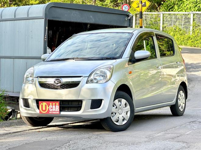 ミラX 4WD 65000km タイミングチェーン車　ABS キーレス　CD 夏冬タイヤ 4WD 660 5Dr