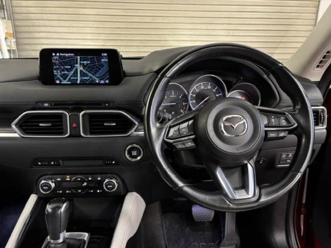 CX-5ＸＤ　Ｌパッケージ　本州仕入　寒冷地仕様　禁煙車　ヘッドアップディスプレイ　レーダークルーズ　純正１９インチＡＷ　社外１７ＡＷ＋スタッドレスタイヤ付　パワートランク　ドライブレコーダー　ルーフＢＯＸ　ドライブレコーダー 4WD 2200 5Dr