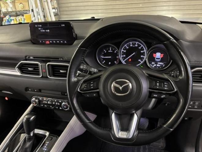 CX-5ＸＤ　Ｌパッケージ　本州仕入　寒冷地仕様　禁煙車　ヘッドアップディスプレイ　レーダークルーズ　純正１９インチＡＷ　社外１７ＡＷ＋スタッドレスタイヤ付　パワートランク　ドライブレコーダー　ルーフＢＯＸ　ドライブレコーダー 4WD 2200 5Dr