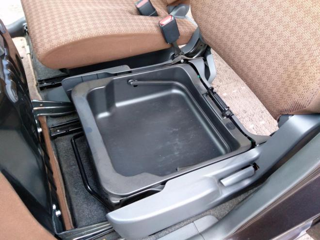 モコ モコ Ｘ　ＦＯＵＲ ４ＷＤ　ＡＢＳ　スマートキー　プッシュスタート　ナビＴＶ　ブルーツースオーディオ　バックカメラ　リモコンスターター　ドアミラーウインカー　Ｄ席シートヒーター　夏冬タイヤ付　車検令和１０年５月