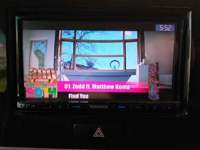 モコ モコ Ｘ　ＦＯＵＲ ４ＷＤ　ＡＢＳ　スマートキー　プッシュスタート　ナビＴＶ　ブルーツースオーディオ　バックカメラ　リモコンスターター　ドアミラーウインカー　Ｄ席シートヒーター　夏冬タイヤ付　車検令和１０年５月