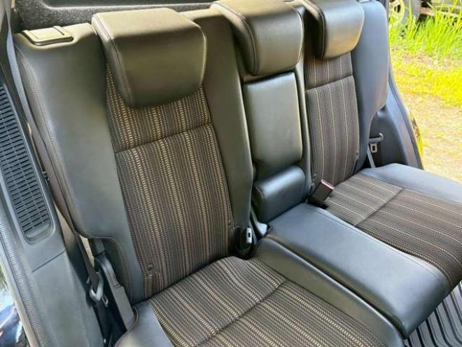 ヴェゼル1.5 ハイブリッド Z ホンダセンシング 4WD　クルーズコントロール　パワステ　パワーウィンドウ　エアコン　純正ナビ　バックカメラ　純正アルミホイール　ABS　キーレスエントリー　パドルシフト　シートヒーター　パワーシート 1500