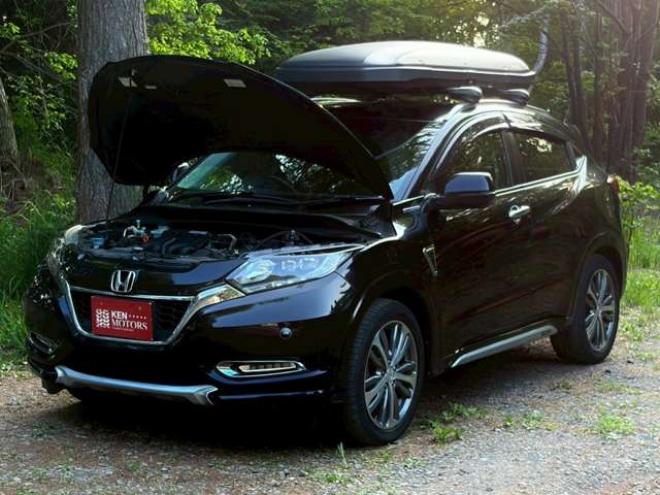 ヴェゼル1.5 ハイブリッド Z ホンダセンシング 4WD　クルーズコントロール　パワステ　パワーウィンドウ　エアコン　純正ナビ　バックカメラ　純正アルミホイール　ABS　キーレスエントリー　パドルシフト　シートヒーター　パワーシート 1500