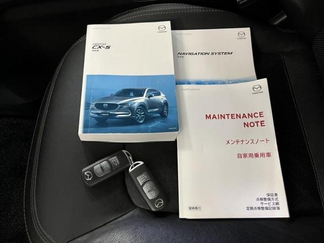 CX-5ＸＤ　Ｌパッケージ　本州仕入　寒冷地仕様　禁煙車　ヘッドアップディスプレイ　レーダークルーズ　車線逸脱警報　純正１９インチＡＷ　社外１７ＡＷ＋スタッドレスタイヤ付　パワートランク　純正ブラックレザーシート　ＥＴＣ　ＡＵＸ 4WD 2200 5Dr
