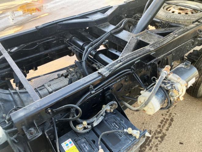 ボンゴトラック中古　ダンプ　4WD　小型トラック 4WD