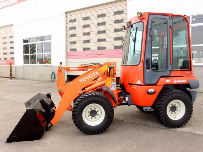 ホイールローダトヨタ　 6SDTL8　バケット容量0.4m3