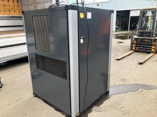 コンプレッサー日立　中古　スクリューコンプレッサー　OSP-37M5ARN 三相200V　