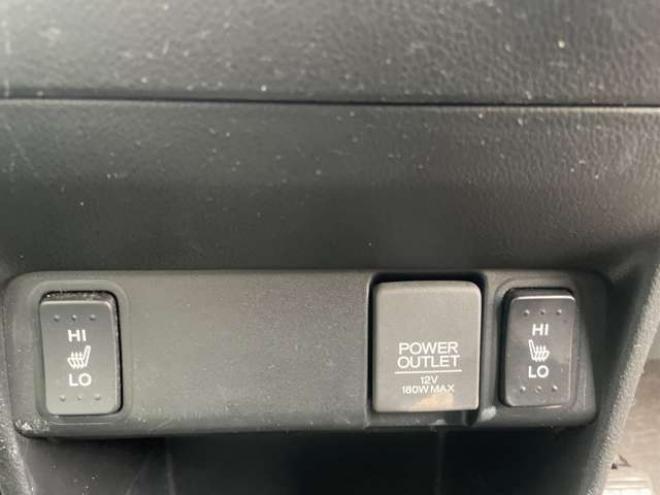 N-BOXカスタムG Aパッケージ 4WD　22周年記念大幅　値　下ゲ　中スペシャル!　レーダーブレーキ 660